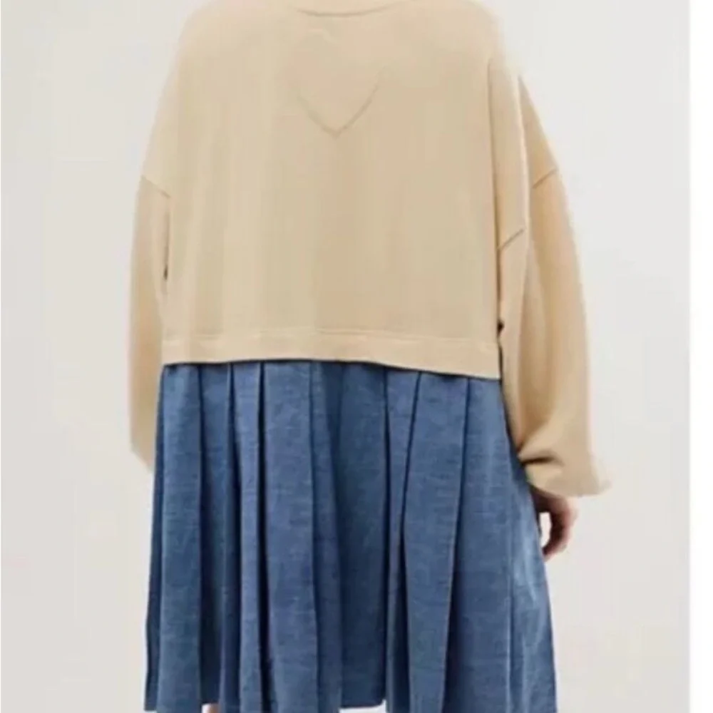 Free People Beige Long Sleeve Cropped Top with Blue Pleated Skirt